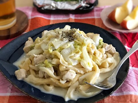 鶏肉と白菜の味噌チーズクリームパスタ